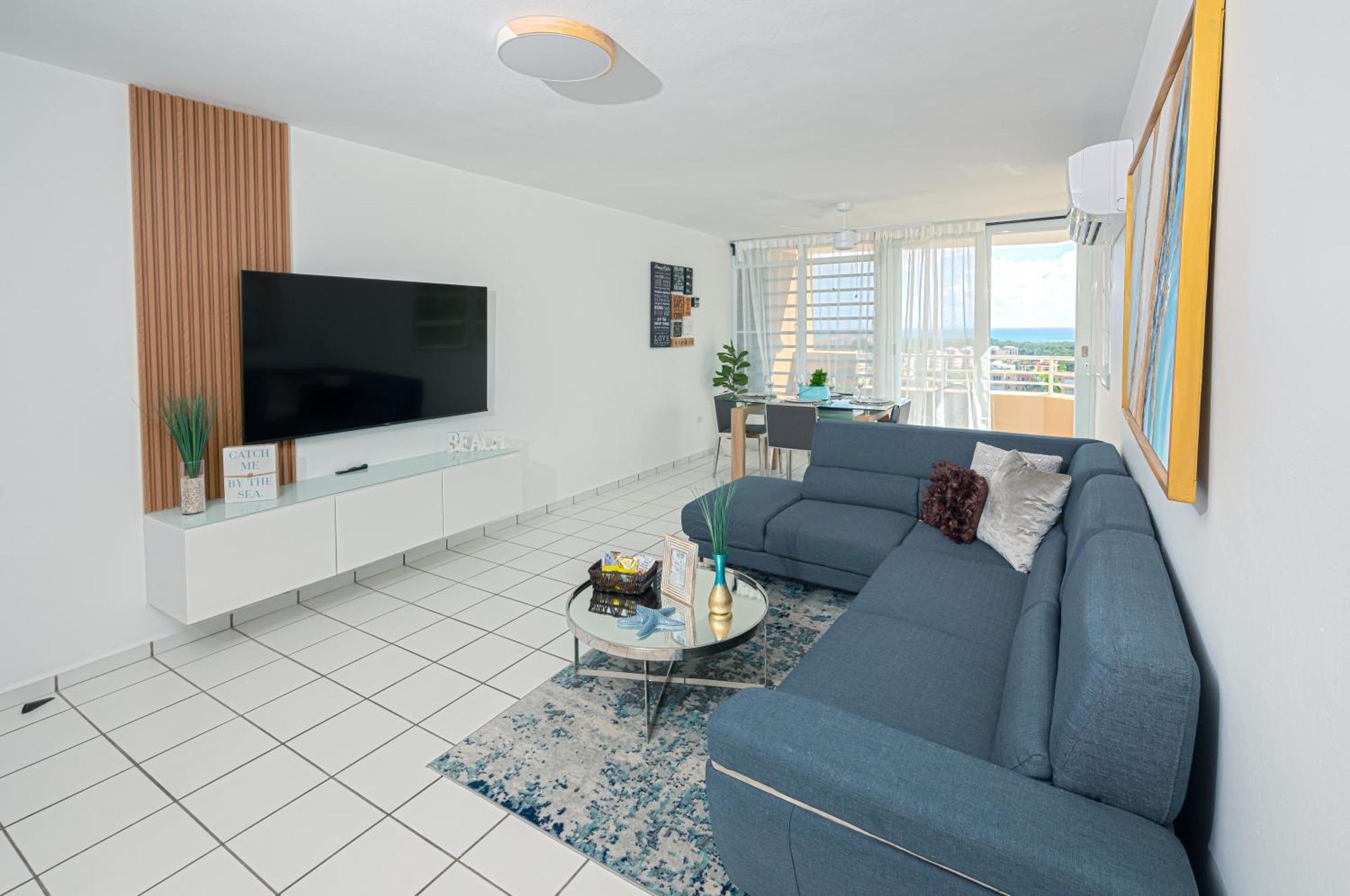 Ocean & Mountains View, Marina, Ferry, Vista Mar, Costa Esmeralda Ceiba Exterior photo