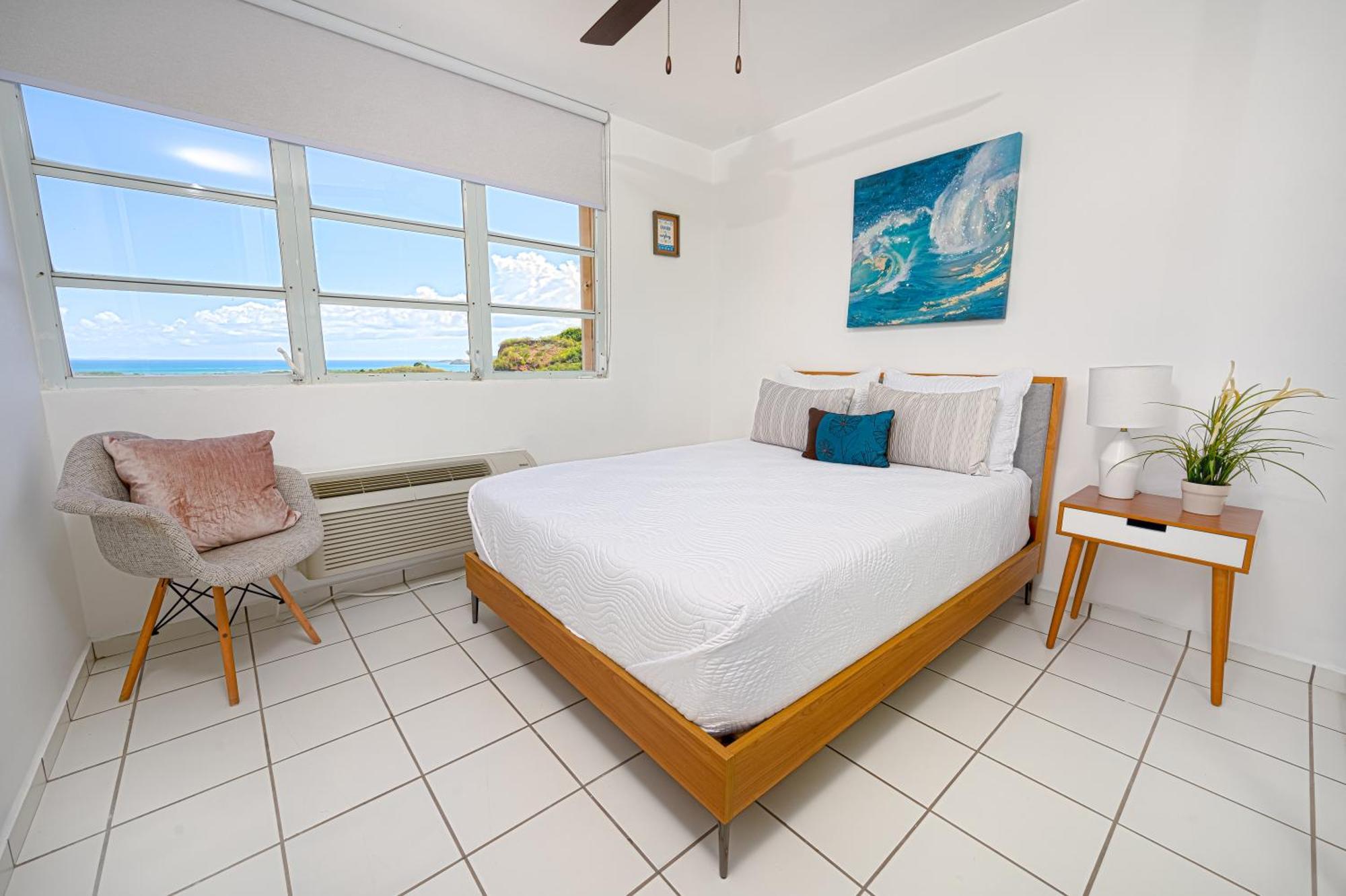 Ocean & Mountains View, Marina, Ferry, Vista Mar, Costa Esmeralda Ceiba Exterior photo