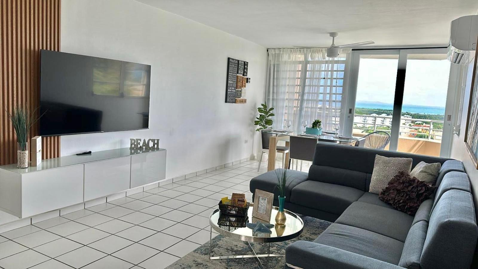 Ocean & Mountains View, Marina, Ferry, Vista Mar, Costa Esmeralda Ceiba Exterior photo